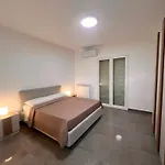 Casa Dea شقة باتيرنو